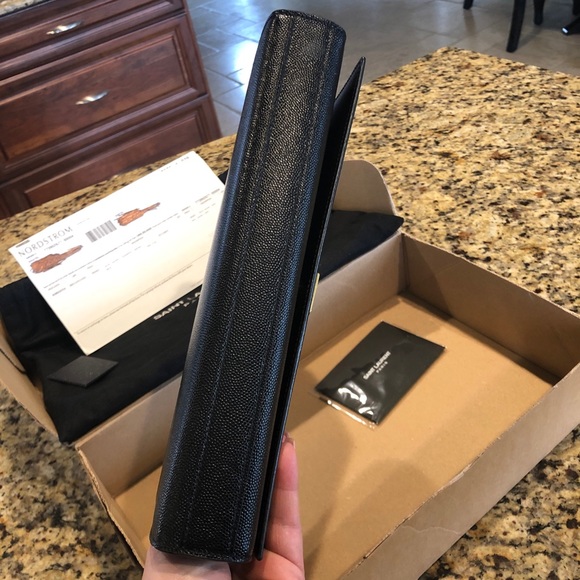 New with box Saint Laurent evening clutch - Picture 6 of 7